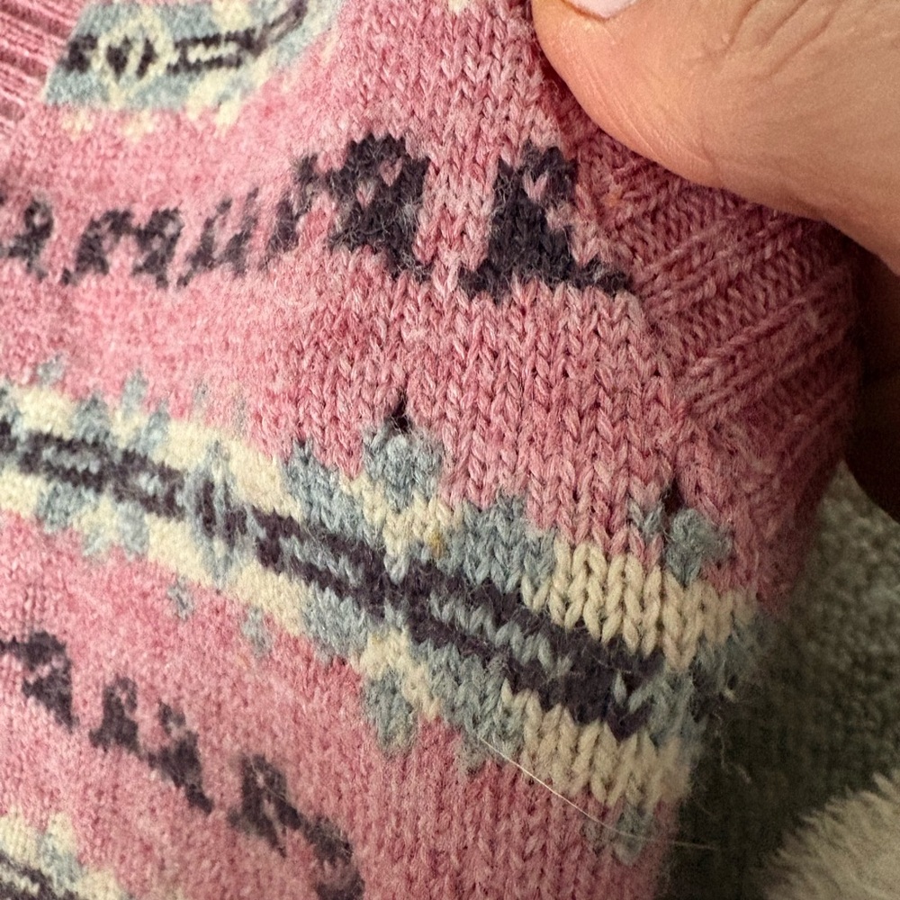 Vintage Eccobay Made in USA Pink Fair Isle Vest - Picture 9 of 9